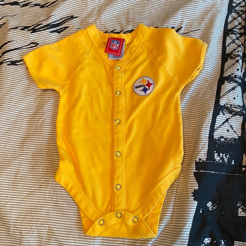 Pittsburg Steelers NFL Baby Onsie